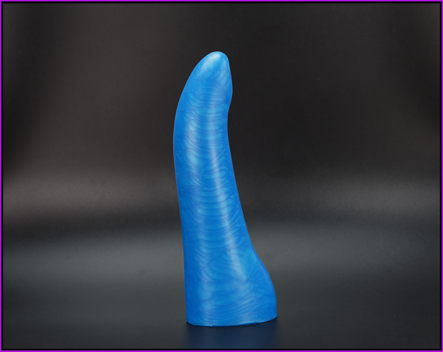 Quiver Variant 1 - The Beginner-Friendly Platinum Cure Silicone Dildo