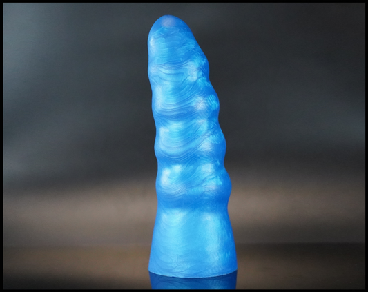 Exo Variant 3 - Medium Electric Blue With Vac-U-Lock (Premade*)