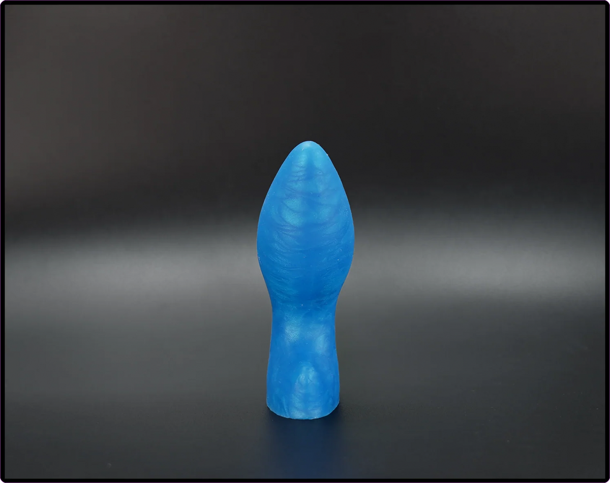 Flicker Variant 2 Beginner Platinum Cure Silicone Butt Plug