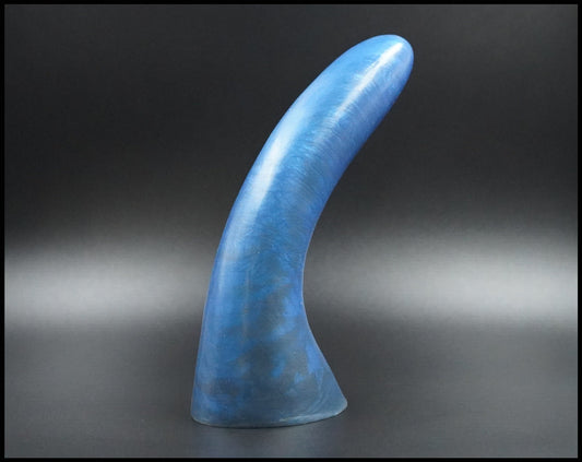 Talon Variant 1 Beginner Platinum Cure Silicone Dildo (One-Off*)