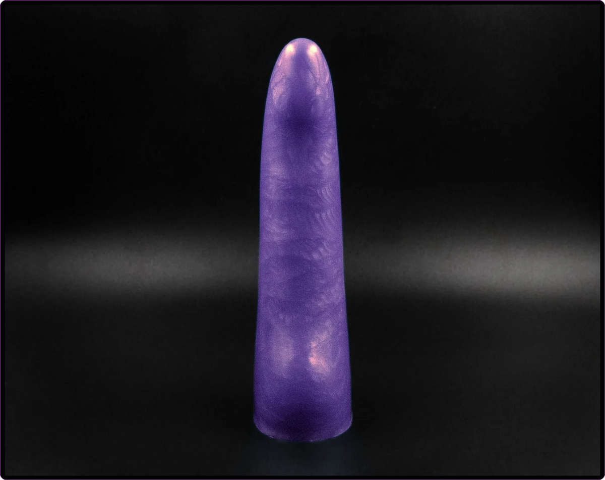 Quiver Variant 1 - The Beginner-Friendly Platinum Cure Silicone Dildo