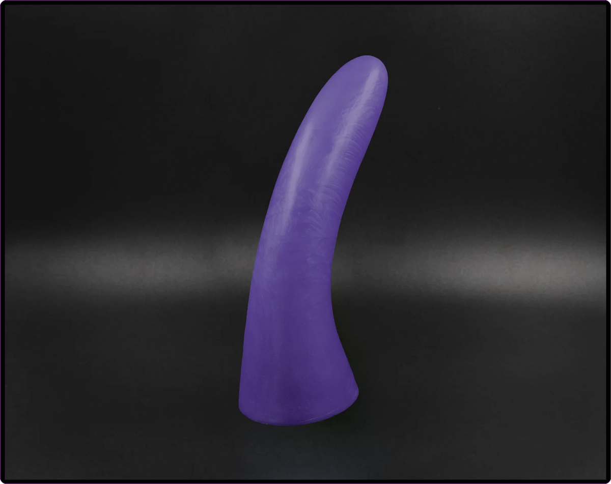 Talon Variant 1 Beginner Platinum Cure Silicone Dildo